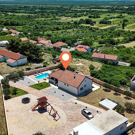 Vila Zrilic With Private Pool