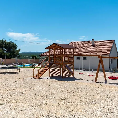 Zrilic With Private Pool
