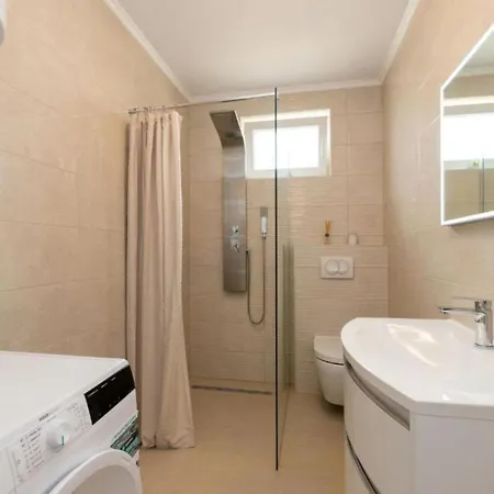 Vila Zrilic With Private Pool Benkovac
