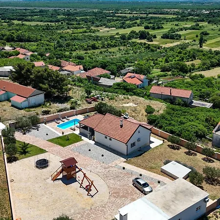Zrilic With Private Pool