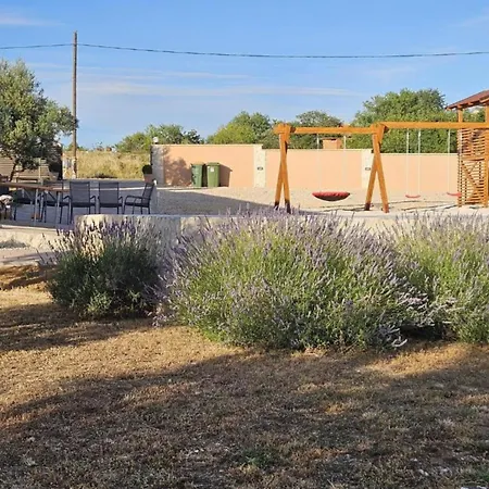 Zrilic With Private Pool