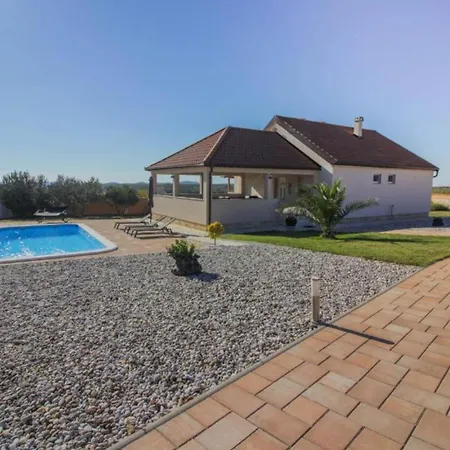Zrilic With Private Pool Villa