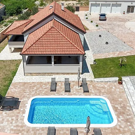 Vila Zrilic With Private Pool Benkovac