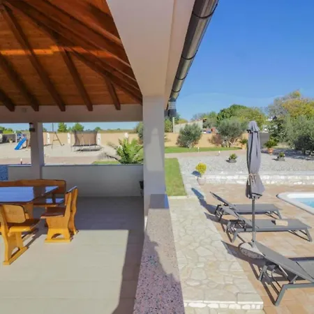 Zrilic With Private Pool